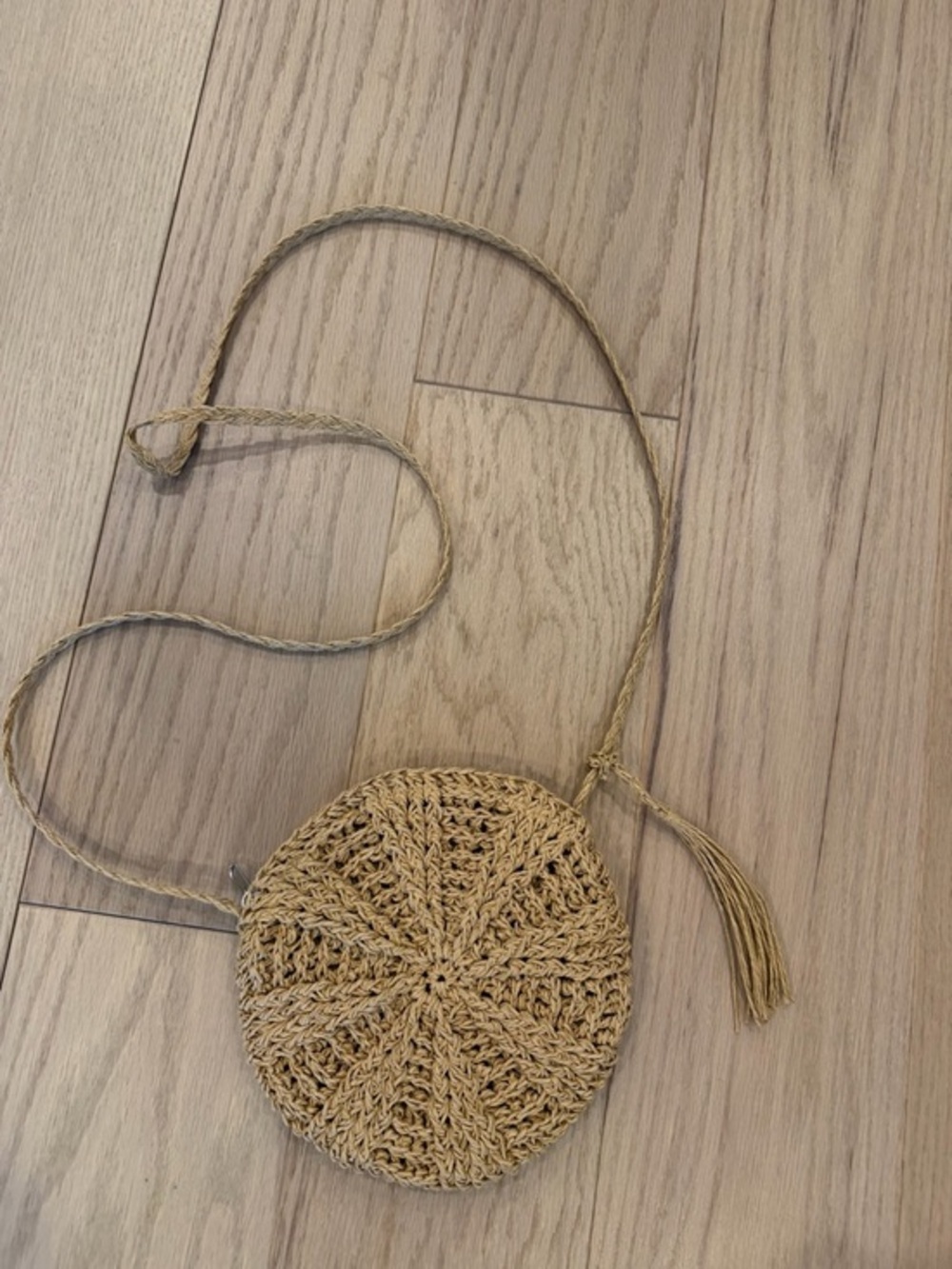 Woven Round Crossbody Bag in Natural Straw